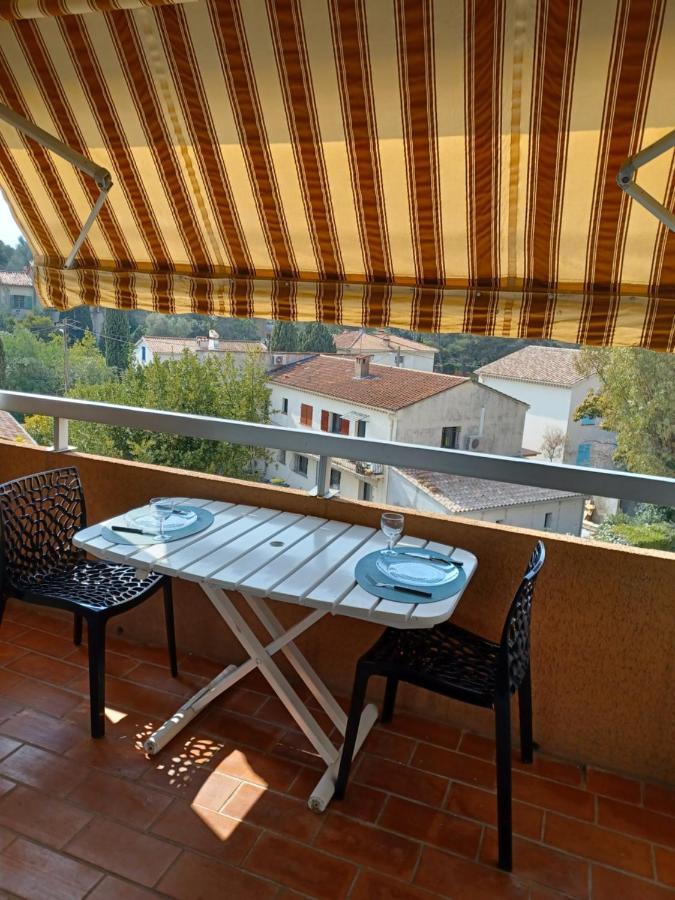 Appart Cosy En Bord De Mer - Port Santia Lucia St Raphael Saint-Raphaël Buitenkant foto